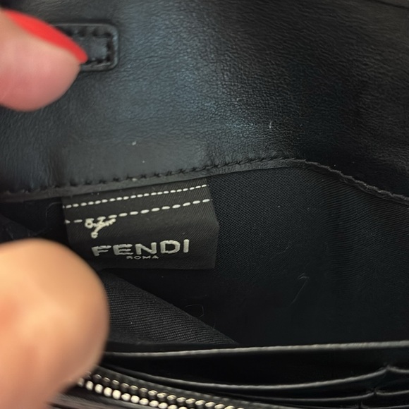 EUC FENDI Chain Wallet with full inclusion - Picture 13 of 14